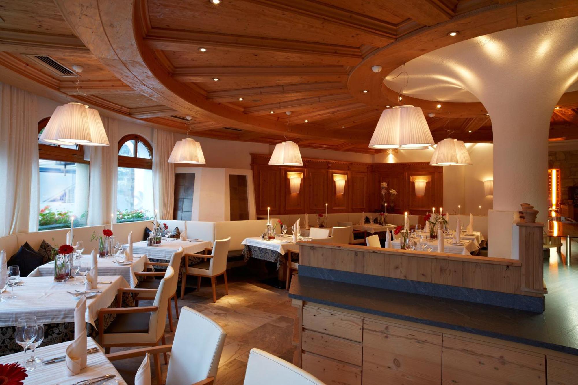 Hotel Tirol Ischgl Esterno foto