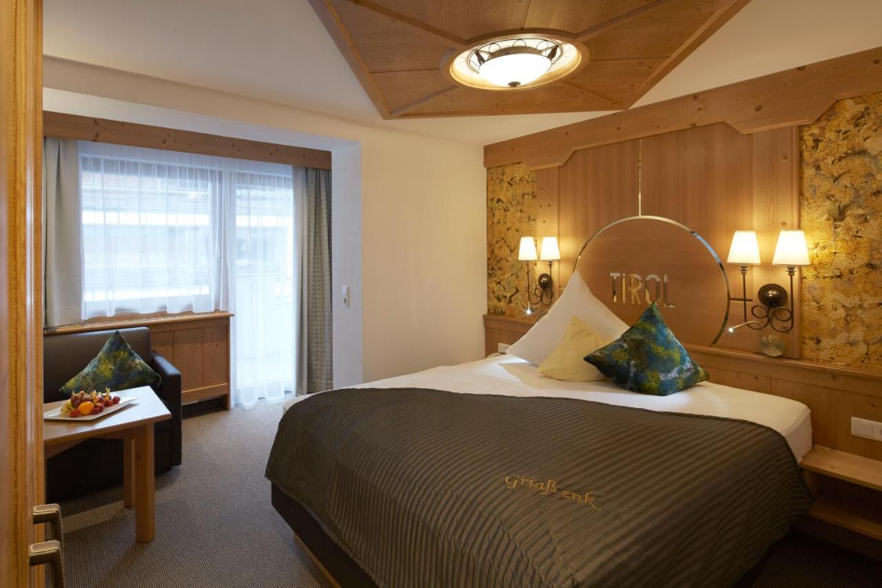 Hotel Tirol Ischgl Esterno foto